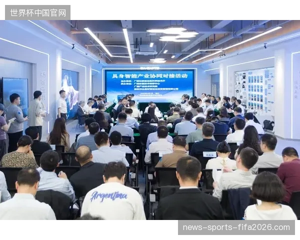 头部赛事主办方为何果断剔除单一服务商的非标准化协同流程？